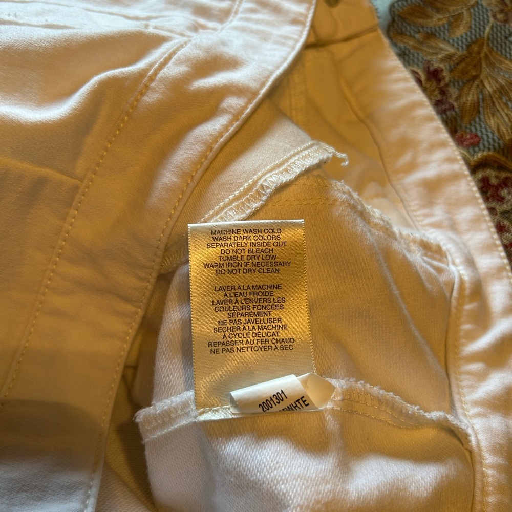 Jag Jeans Classic White Jean Jacket - Picture 5 of 5